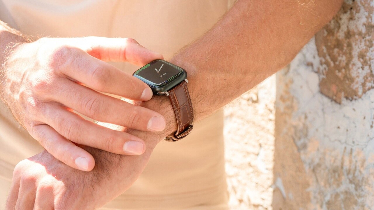 Strap-it Strap-it Bracelet cuir motif crocodile Apple Watch 38/40/41/42mm (brun) Strap-it Strap-it Bracelet cuir motif crocodile Apple Watch 38/40/41/42mm (brun)