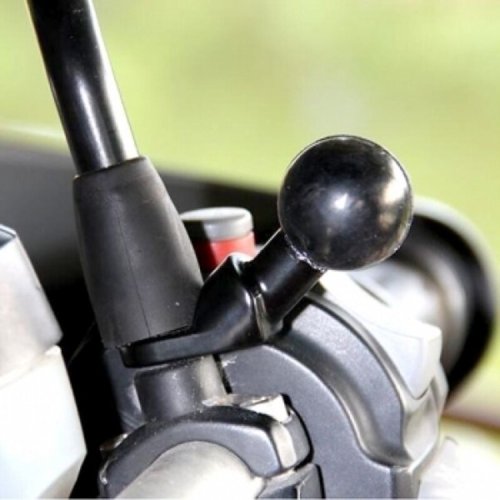 RAM Mounts  9mm Lochbolzenadapter mit Abgewinkeltem Sockel - Kugel Größe B