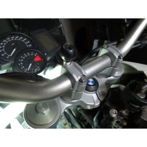 RAM Mounts  Base de abrazadera con tornillos M8 - Bola Tamaño B