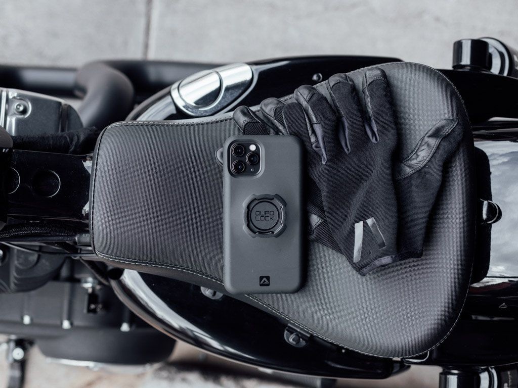 Quad lock sales iphone 6s case