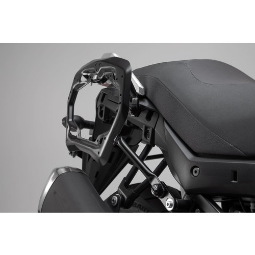 SW-Motech PRO Seitenträger Suzuki DL650 V-Strom ('17+) | Schwarz, Pulverbeschichtet