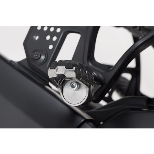 SW-Motech Evolution Voetsteun Harley-Davidson Pan America 1250 ('21+) | Zwart Zilver