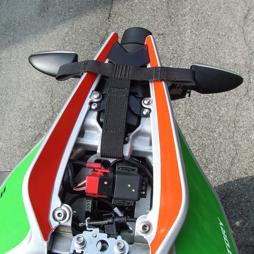 Kriega Kit D'ajustement Aprilia Tuono Drypack