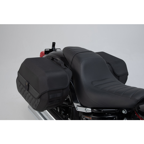 SW-Motech Système de Sacoche Latérale LEGEND GEAR LH2/LH1 Harley-Davidson FXLR 1750 ABS ('18-'20)/FXLRS 1868 ABS ('20-'21) | Le Noir