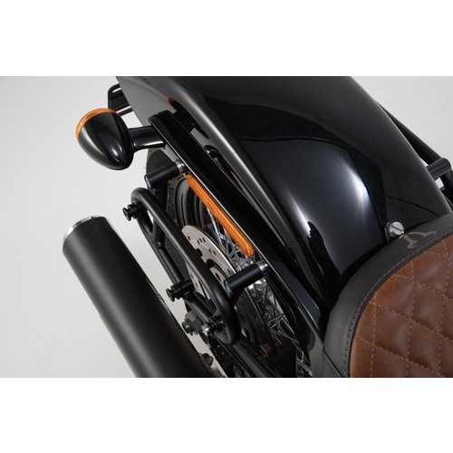 SW-Motech Portaequipajes Lateral Derecho SLC Harley-Davidson FXBB 1750/FXLRS 1868/FXST 1750 | Negro