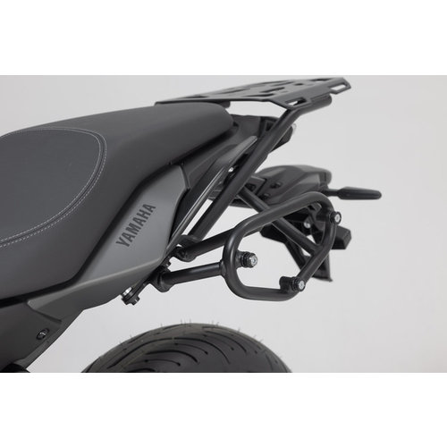 SW-Motech Soporte Lateral SLC Izquierdo Yamaha MT-07 Tracer/Tracer 7 ('16-'22) | Negro