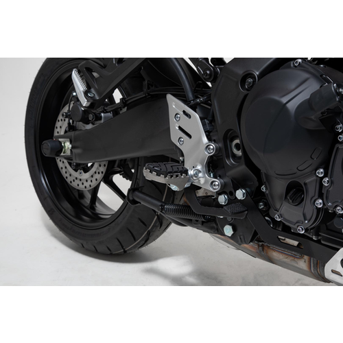 SW-Motech ION Fußstütze Yamaha MT-09 Tracer 9/GT ('21-'22) | Schwarzes Silber