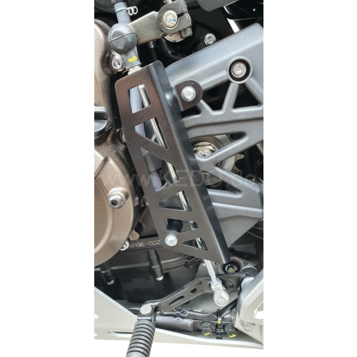 Kedo Schaltgestängeabdeckung Slim Yamaha Ténéré 700 | Schwarz Beschichtet