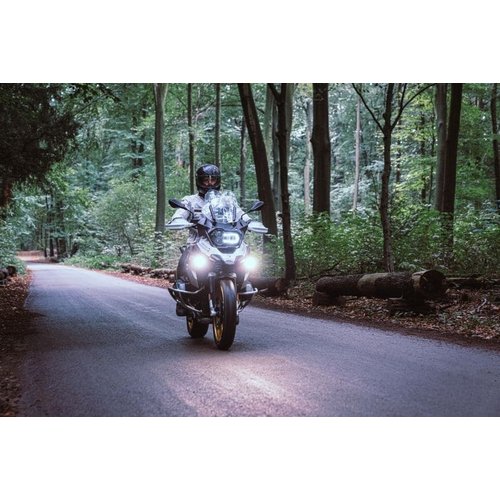 Kellermann Dayron Innovation Tagfahrlicht + Blinker