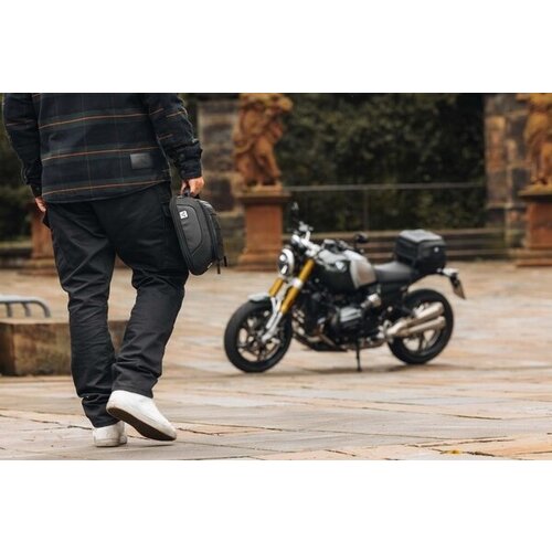 SW-Motech Bolsa De Depósito Magnética Legend Gear Lt3 3,5 L - 5,5 L | Fijación Magnética