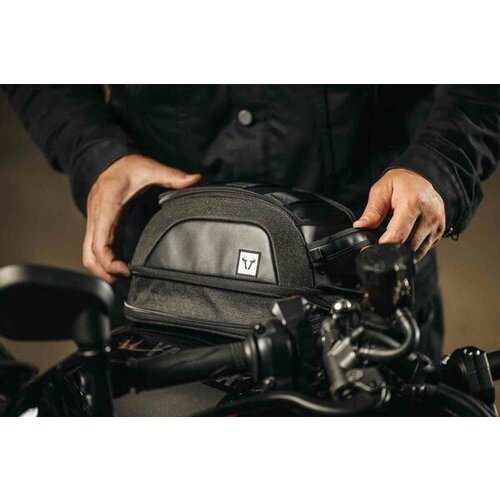 SW-Motech Bolsa De Depósito Magnética Legend Gear Lt3 3,5 L - 5,5 L | Fijación Magnética