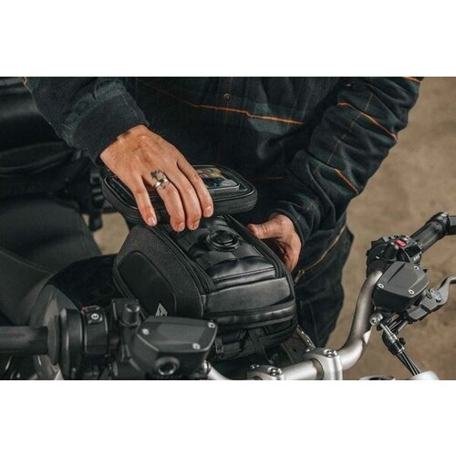 SW-Motech Bolsa Para Teléfono Inteligente Legend Gear La11 Para Sistema Molle | Negro