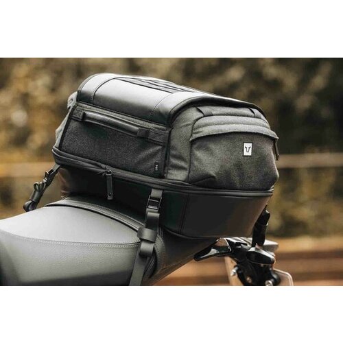 SW-Motech Borsa Posteriore Legend Gear Lr4 | Nero | 18-25 Litri