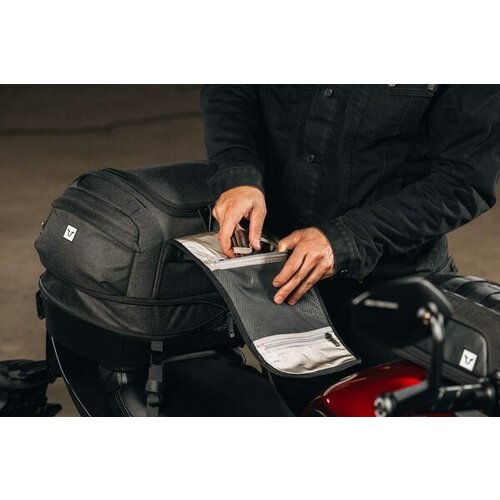 SW-Motech Legend Gear Tail Bag LR4 | Black | 18-25 L