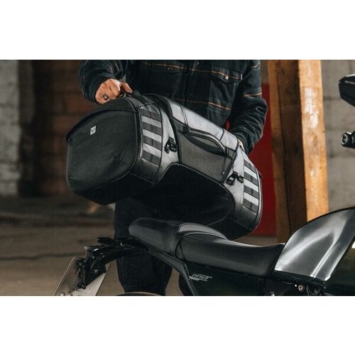 SW-Motech Bolsa Trasera Legend Gear Lr5 | Negro | 52 Litros