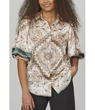 Sisters Point Sisters Point - Ella Shirt - Green Paisley