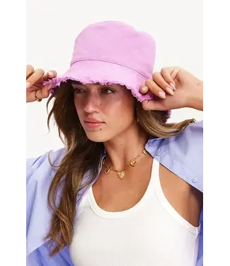 Loavies Loavies - Wear Your Heart Out Bucket Hat - Pink