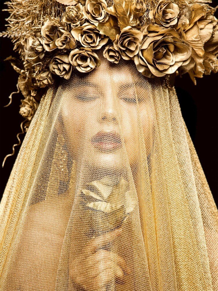 Schilderij Gesluierde gouden roos | 90 x 120 cm glasschilderij Schilderij Gesluierde gouden roos | 90 x 120 cm glasschilderij