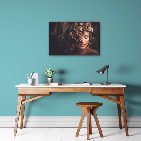 Schilderij Bijzondere vrouw in een magisch woud | 60 x 40 cm glasschilderij Schilderij Bijzondere vrouw in een magisch woud | 60 x 40 cm glasschilderij