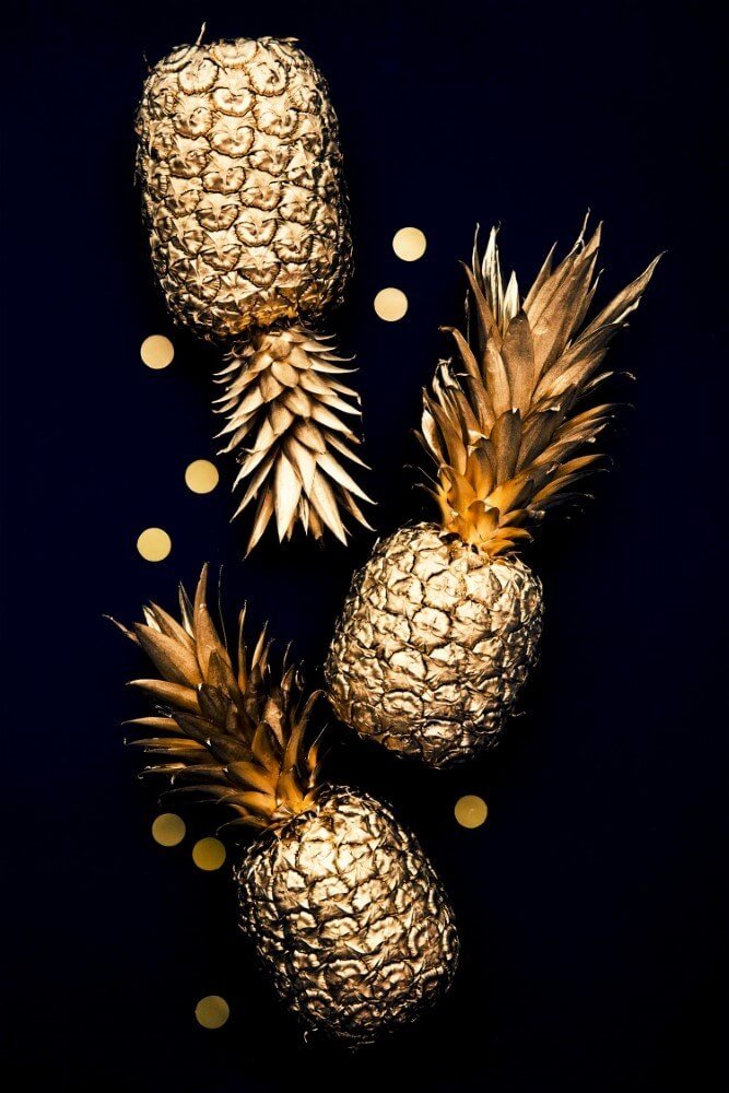 Klant Weerkaatsing Knuppel Tropische gouden ananas • 80 x 120 cm • Glazenschilderijen.nl