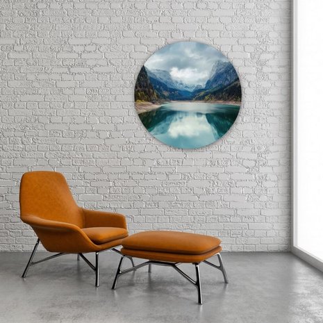 Schilderij Alpenmeer met dramatische lucht en bergen | Rond 80 cm glasschilderij Schilderij Alpenmeer met dramatische lucht en bergen | Rond 80 cm glasschilderij