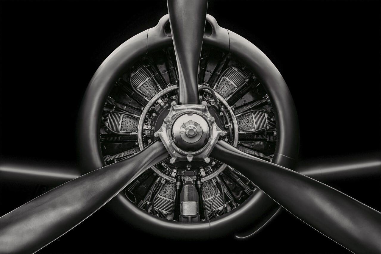 Vliegtuigradiaalmotor in zwart-wit Vliegtuigradiaalmotor in zwart-wit