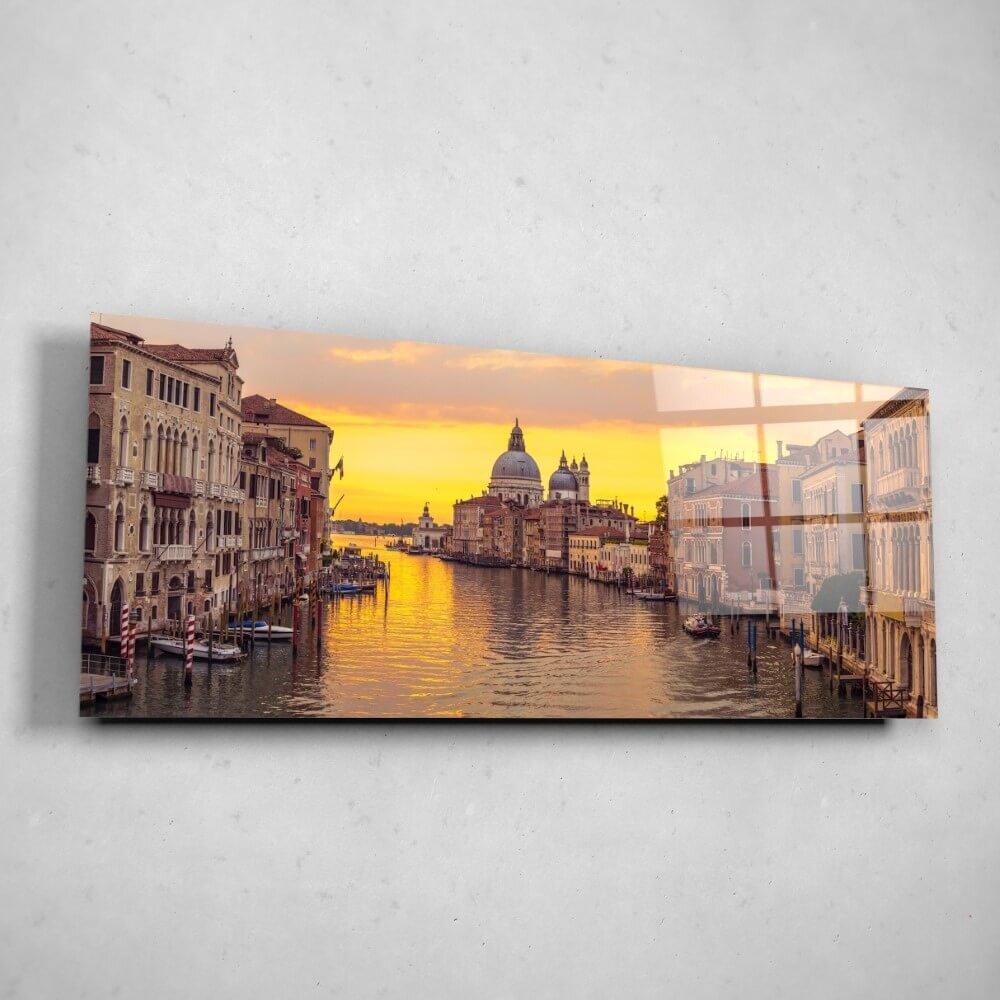 Schilderij Romantische zonsopkomst in Venetië | 150 x 60 cm glasschilderij Schilderij Romantische zonsopkomst in Venetië | 150 x 60 cm glasschilderij
