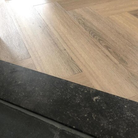 Sample - Belgisch hardsteen - donkergezoet (mat) - 2 cm dik - op maat - materiaal proefstuk / monster van donker gezoete arduin