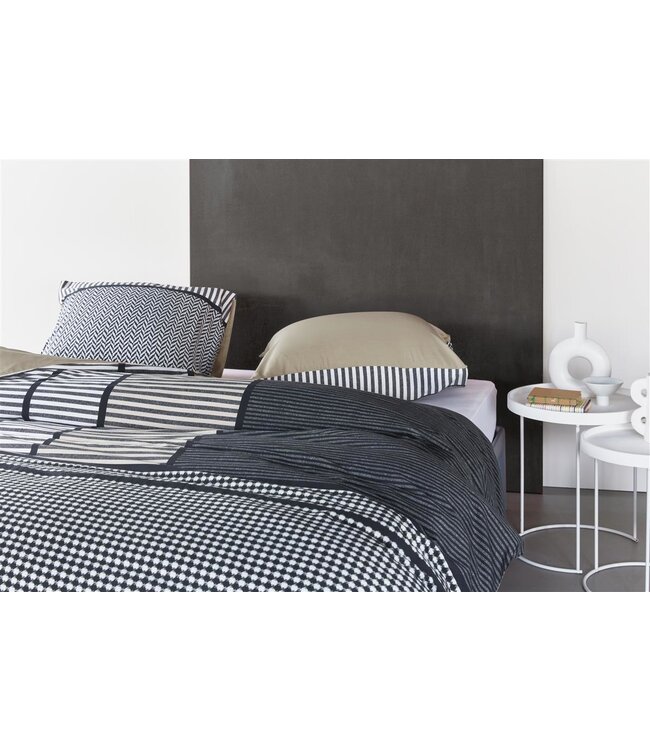 Beddinghouse Dutch Design Jet Set dekbedovertrek Black