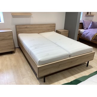 Maxfurn Rowyn  160x200 cm Ledikant Showmodel compleet bed