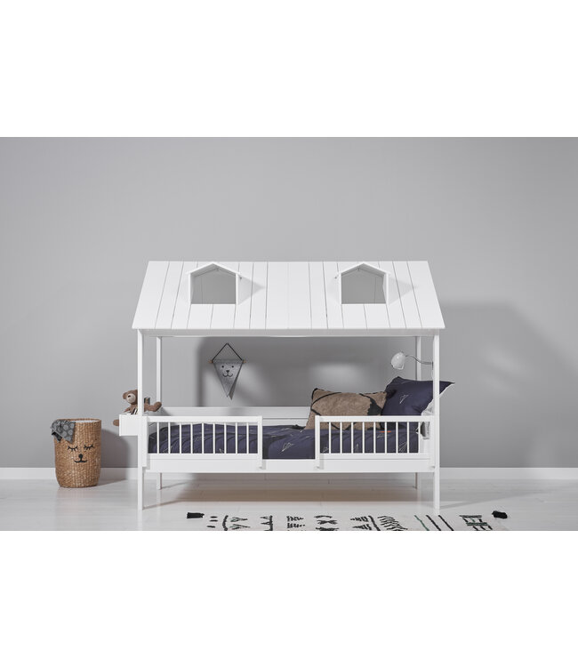 Lifetime witgelakt dak + dakkapel voor beach house