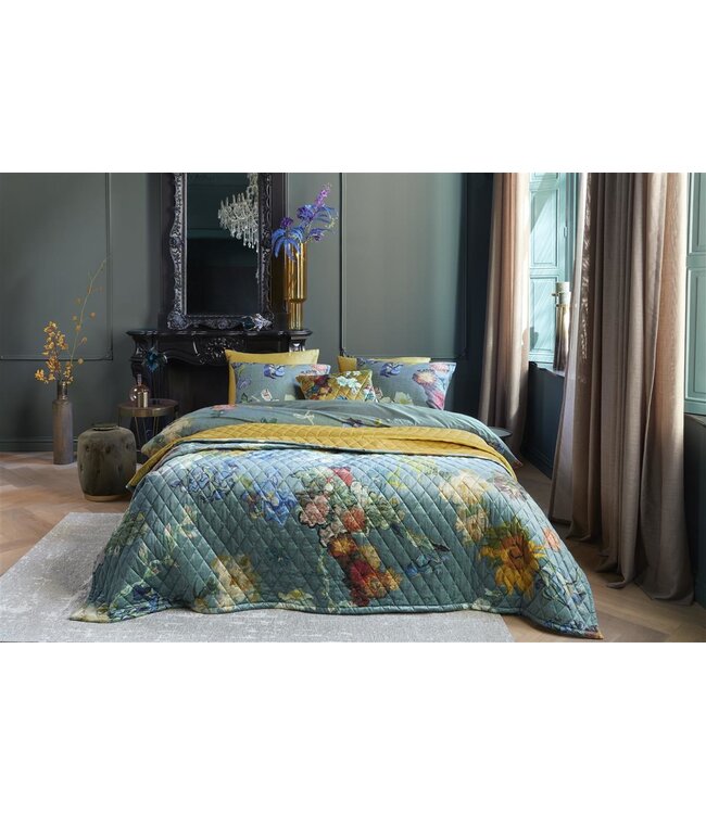 Beddinghouse x Van Gogh Museum Partout des Fleurs Bedspread Green