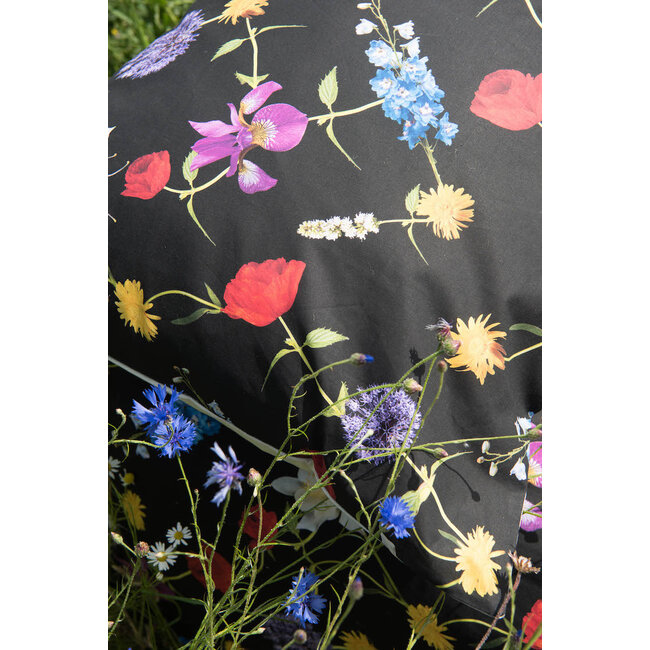 Snurk dekbedovertrek Bouquet black