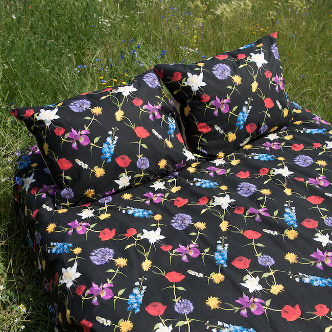 Snurk dekbedovertrek Bouquet black
