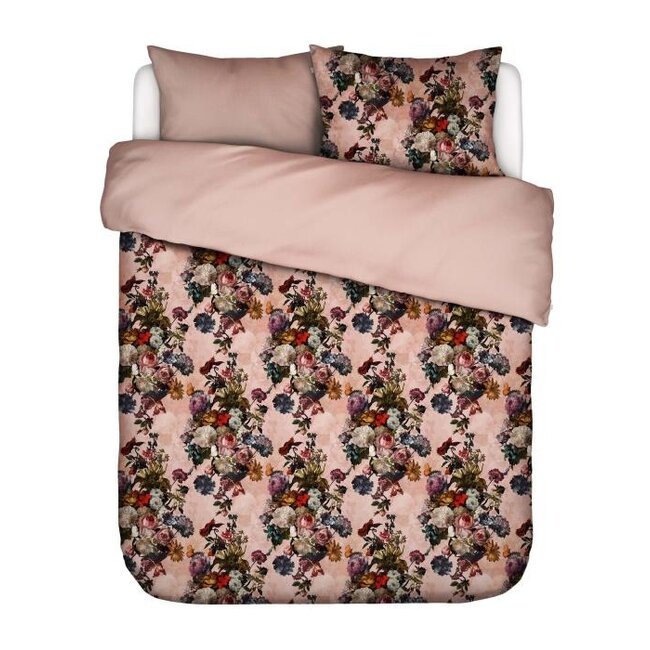 Karli Darling, roze
