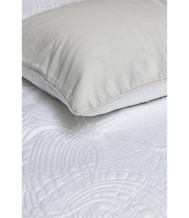 MOOOI Embroidered Dodo Ivory kussensloop