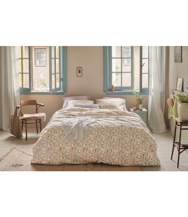 Ariadne at Home Dekbedovertrek Lots of flowers Pastel