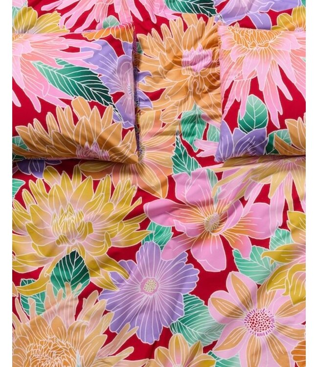 Essenza Flower fling Happy red Dekbedovertrek