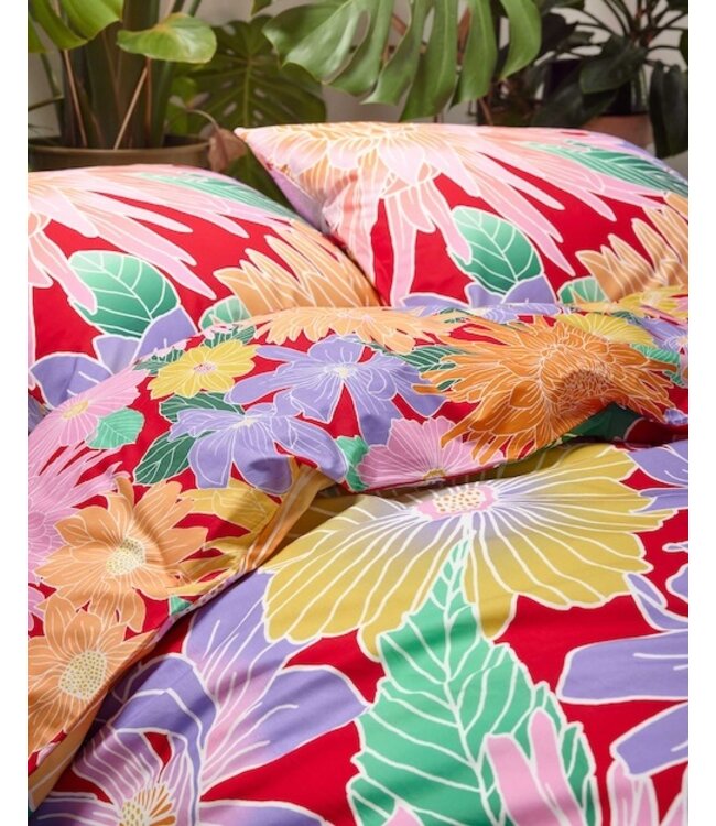 Essenza Flower fling Happy red Dekbedovertrek