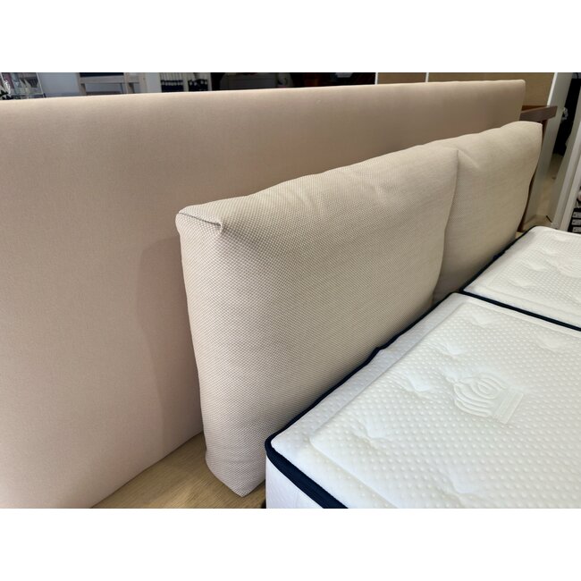 Auping Noble 180x210 incl spiralen SHOWMODEL