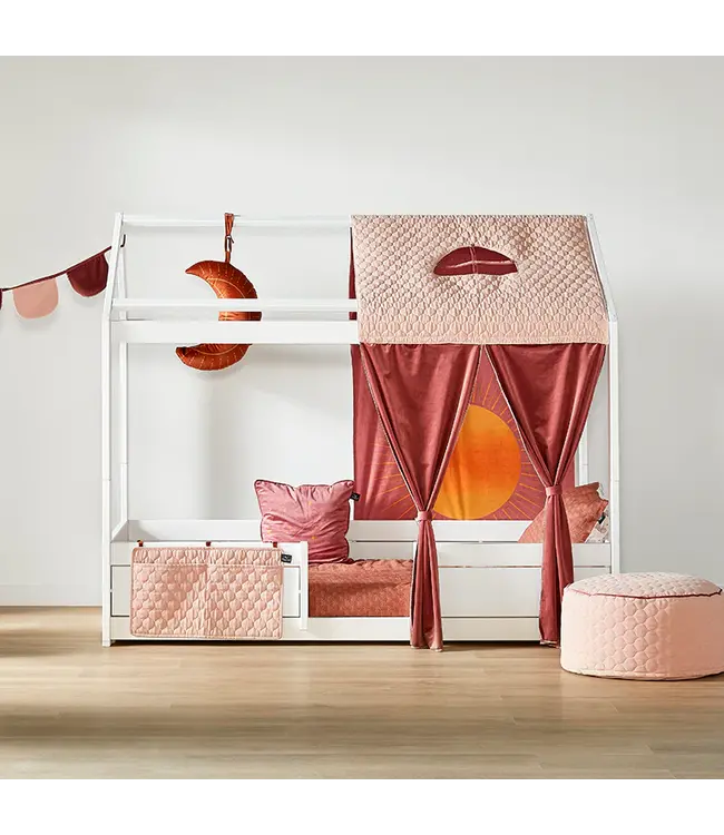 Lifetime 4-in-1 house bed