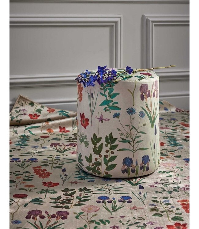 Essenza Marigold pouf Vanilla