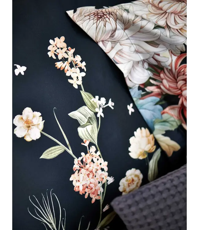Vandyck floral bliss blue ink dekbedovertrek