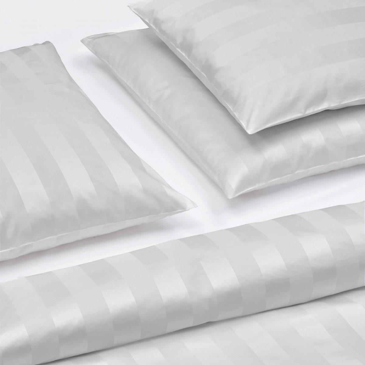 Christian Fischbacher Broadway wit dekbedovertrek