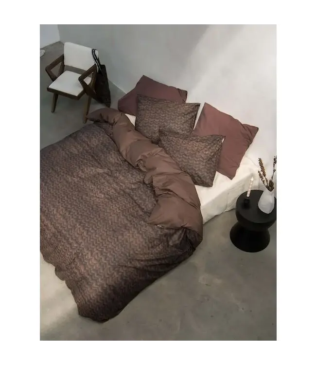 Snurk Twirre Chocolate Dekbedovertrek 260x200/220 (lits-jumeaux XL) met rits
