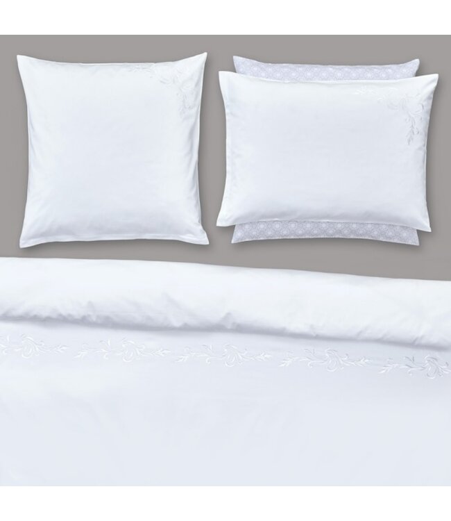 Christian Fischbacher Snow Lace dekbedovertrek