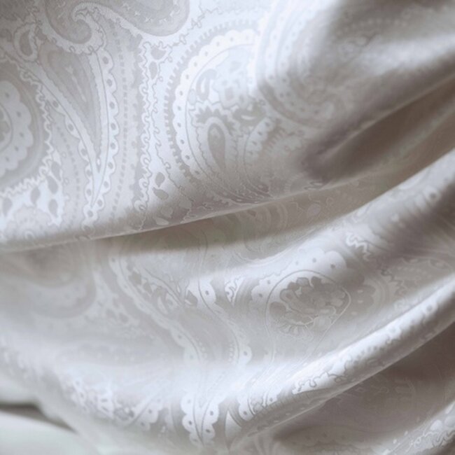 Christian Fischbacher Silk paisley dekbedovertrek