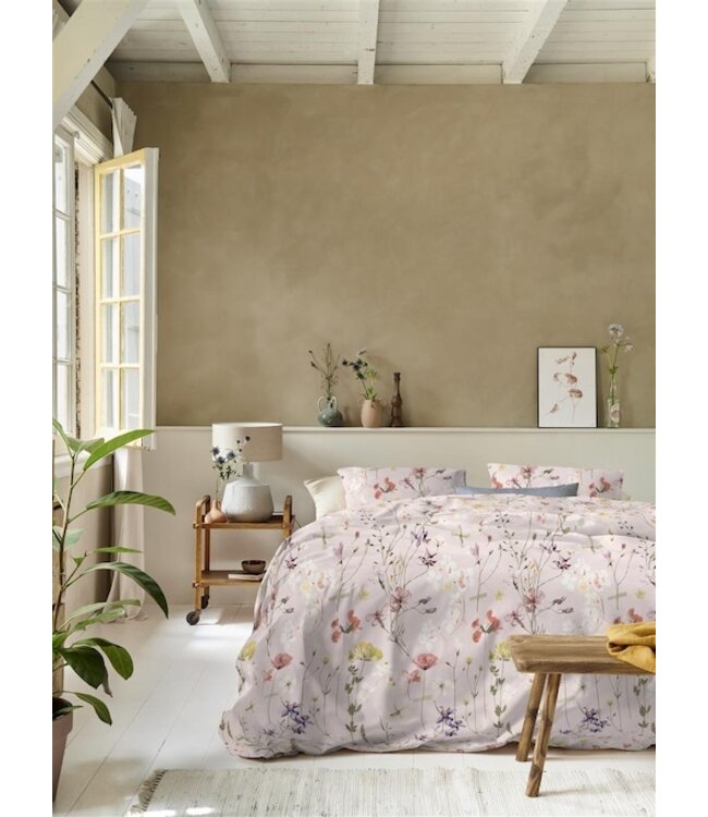 Ariadne At Home Flowerlove Zand dekbedovertrek