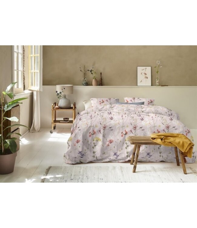 Ariadne At Home Flowerlove Zand dekbedovertrek