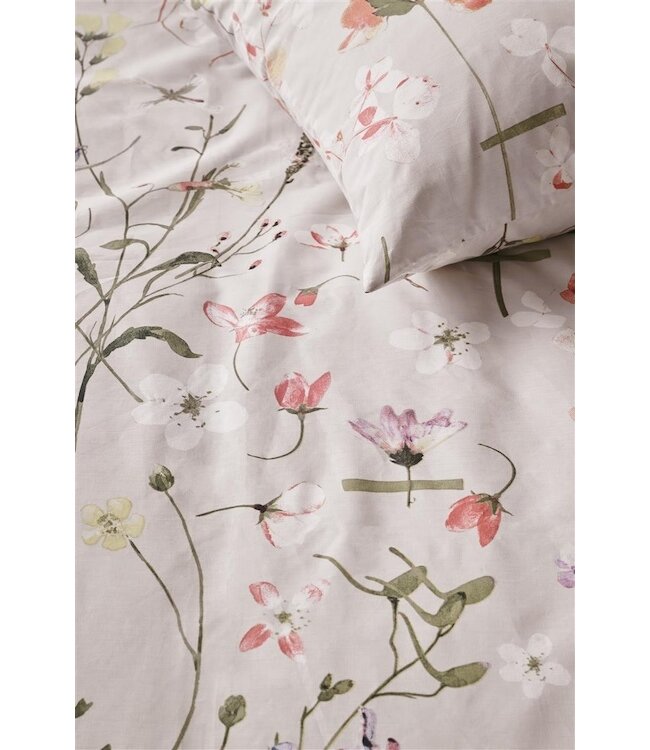 Ariadne At Home Flowerlove Zand dekbedovertrek